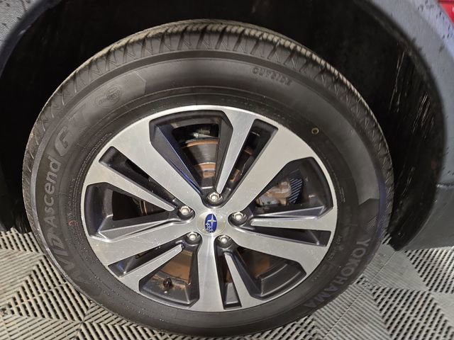 Used 2019 Subaru Outback 2.5i Limited AWD/4WD image 11