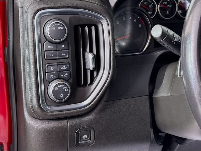 Used 2021 Chevrolet Silverado 1500 RST AWD/4WD image 12