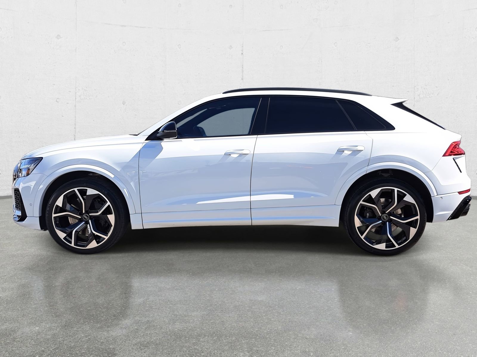 Used 2023 Audi RS Q8 image 8