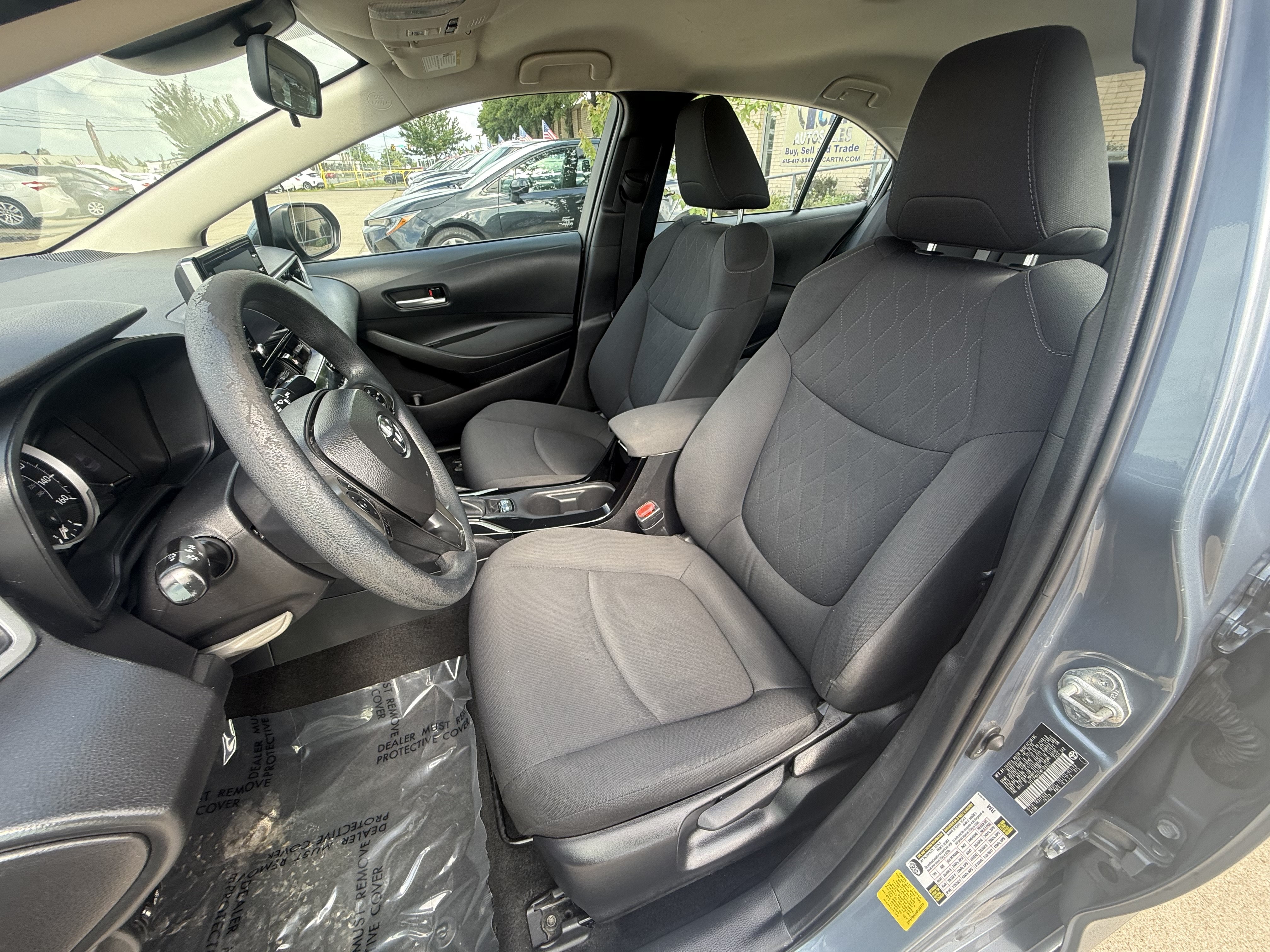 Used 2021 Toyota Corolla LE FWD image 9