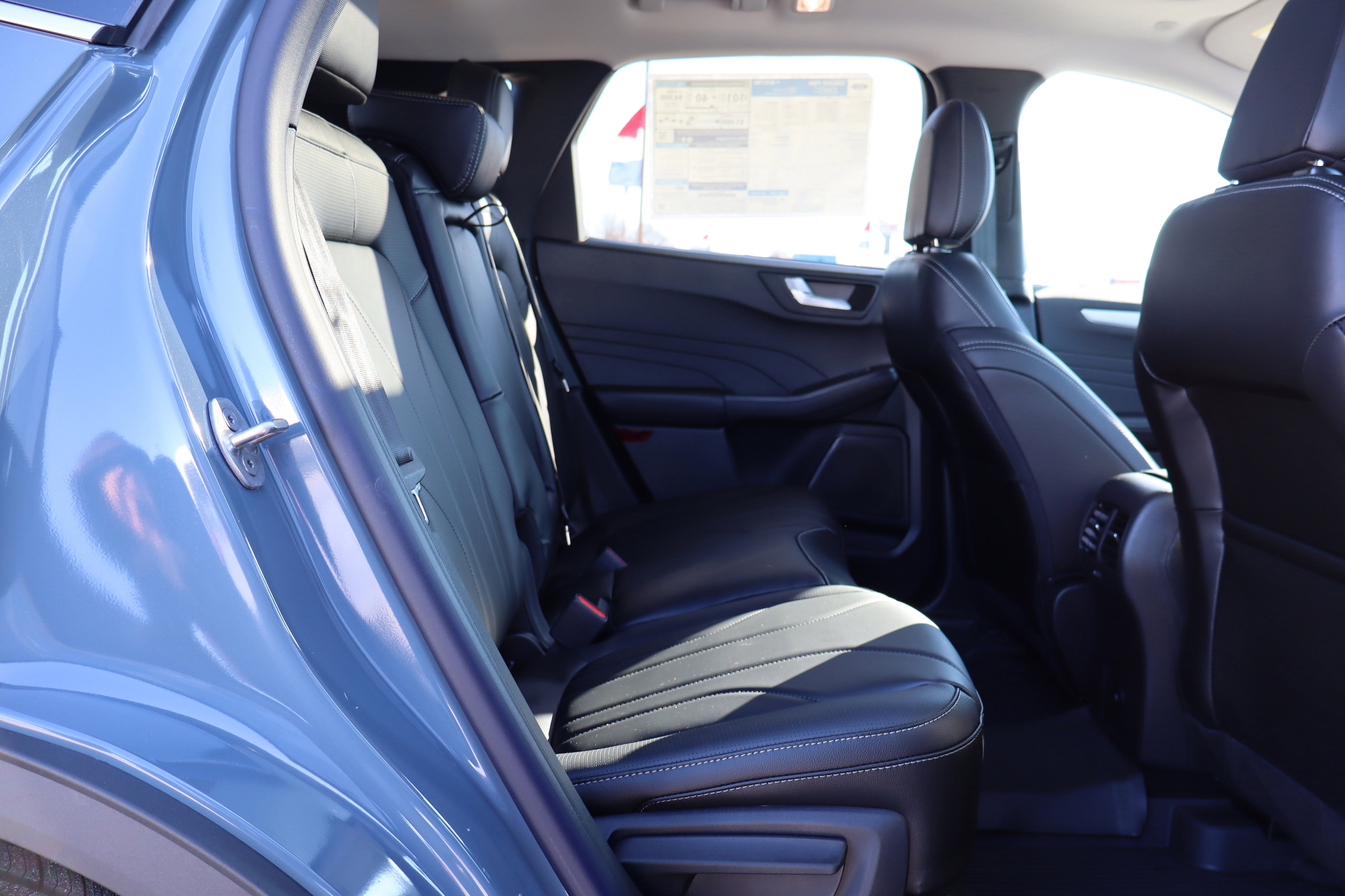 New 2025 Ford Escape SE w/ PHEV Premium Package image 11