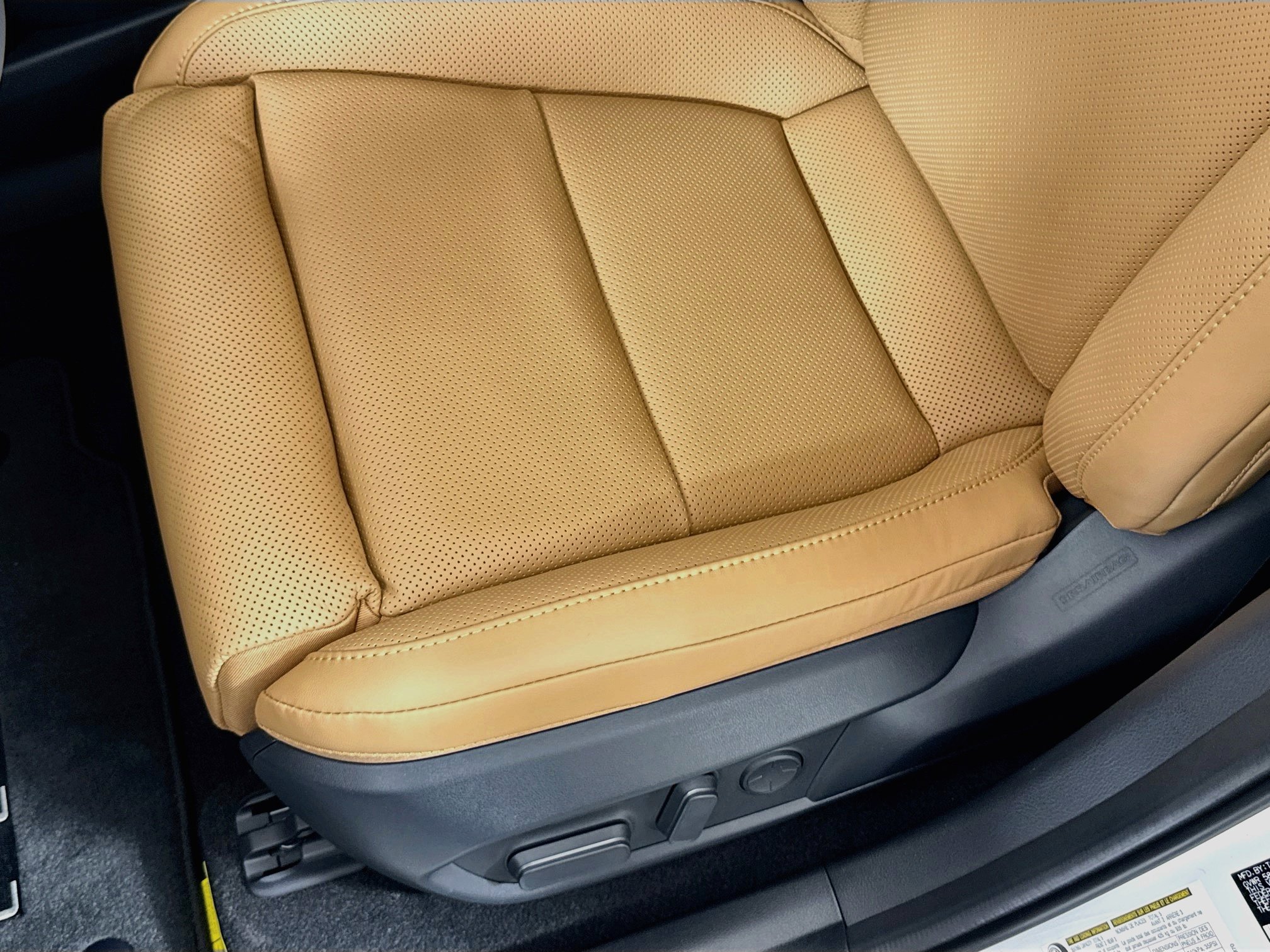 New 2026 Lexus ES 350e FWD image 21