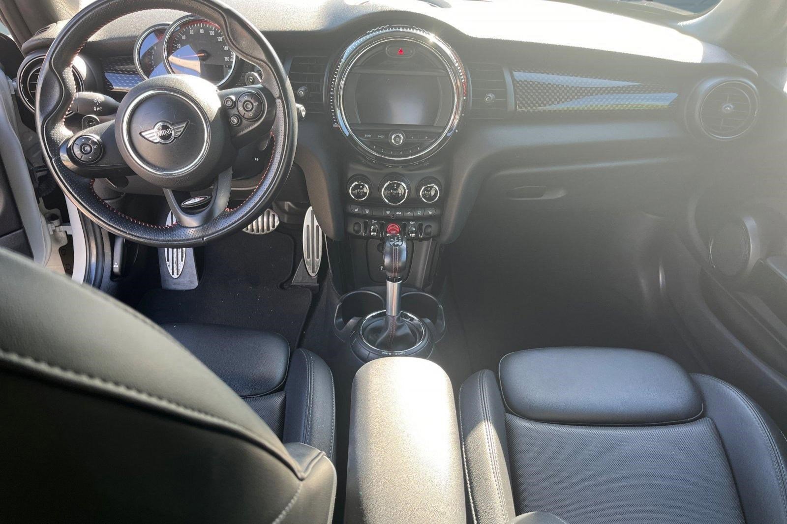 Used 2017 MINI Cooper John Cooper Works image 6