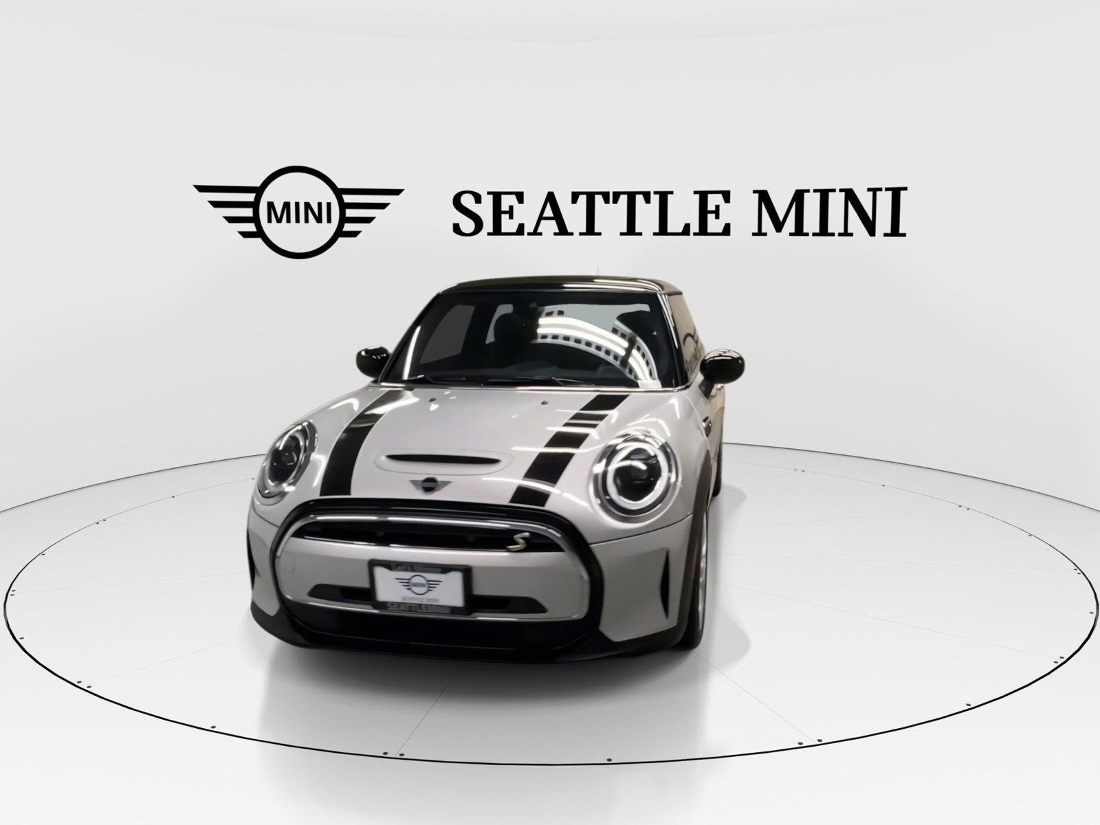 Used 2023 MINI Cooper SE FWD image 4