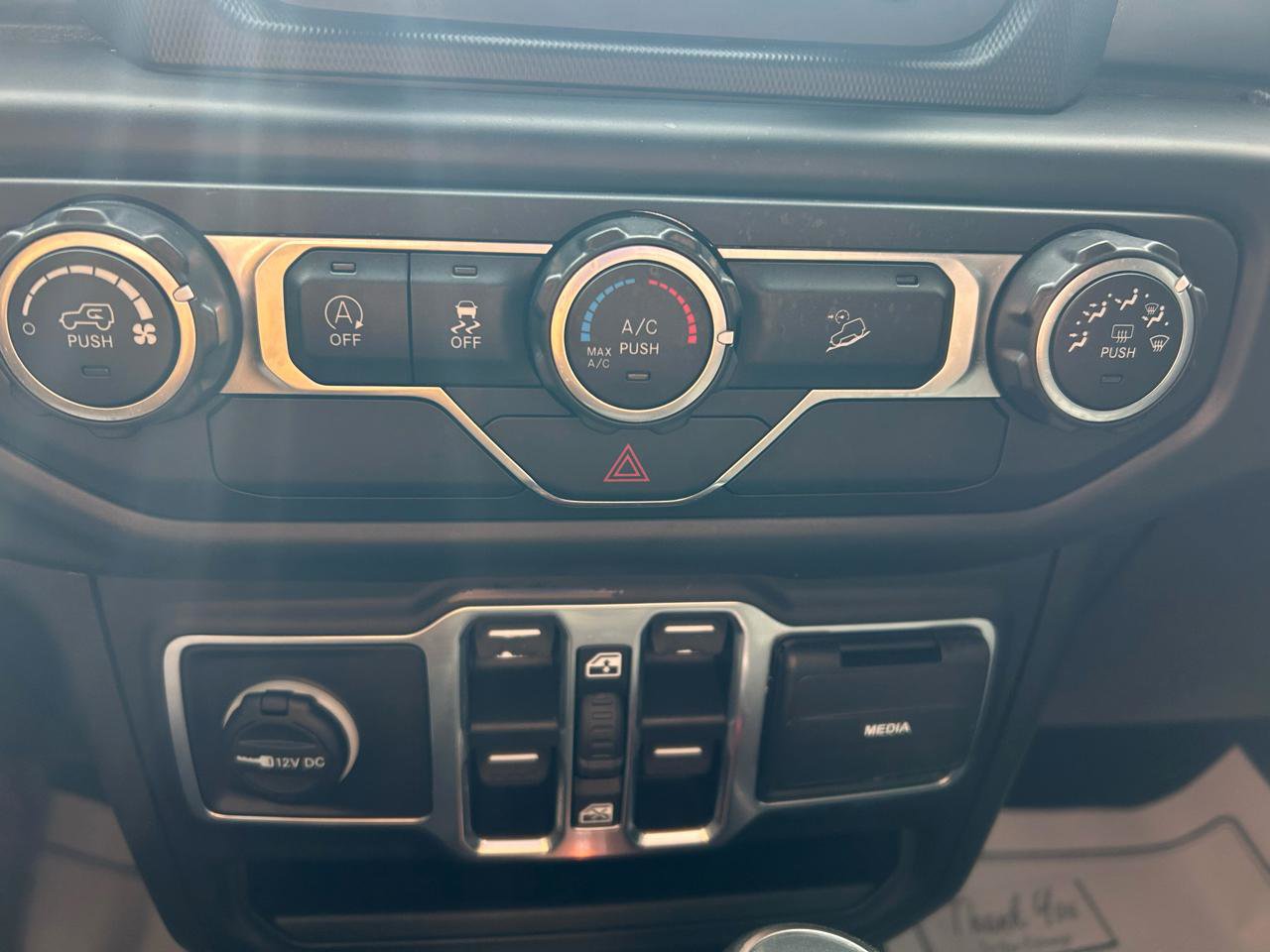 Used 2019 Jeep Wrangler Unlimited Sport S image 23