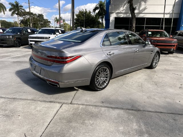 Used 2021 Genesis G90 3.3T Premium AWD/4WD image 38
