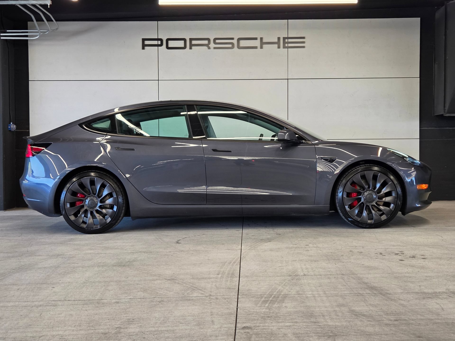 Used 2022 Tesla Model 3 Performance AWD/4WD image 29