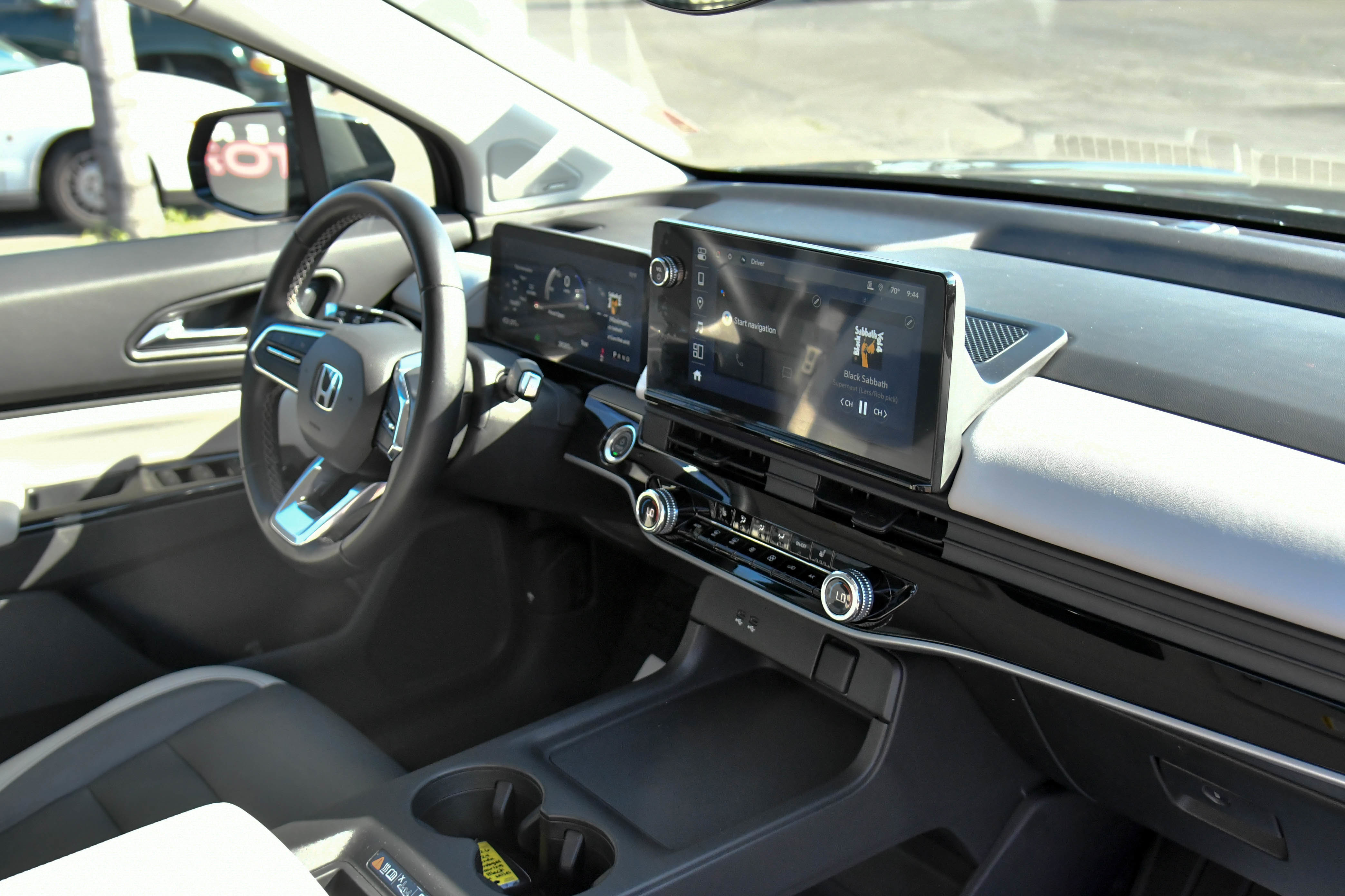 Used 2024 Honda Prologue Touring image 49