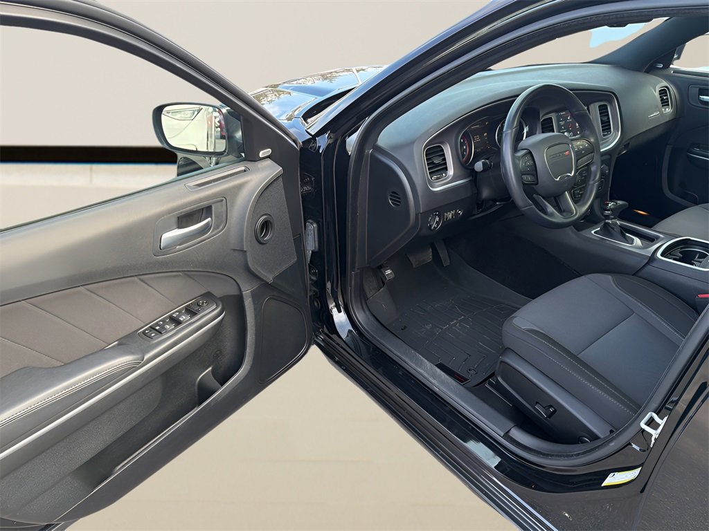 Used 2022 Dodge Charger SXT w/ Cold Weather Package image 13