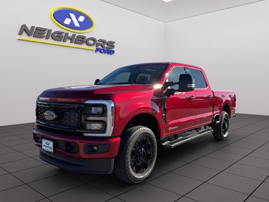 New 2026 Ford F350 Lariat w/ Black Appearance Package