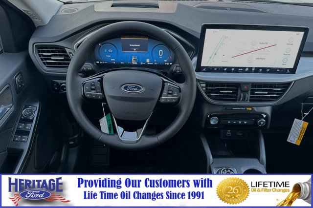 New 2024 Ford Escape SE w/ PHEV Premium Package FWD image 11