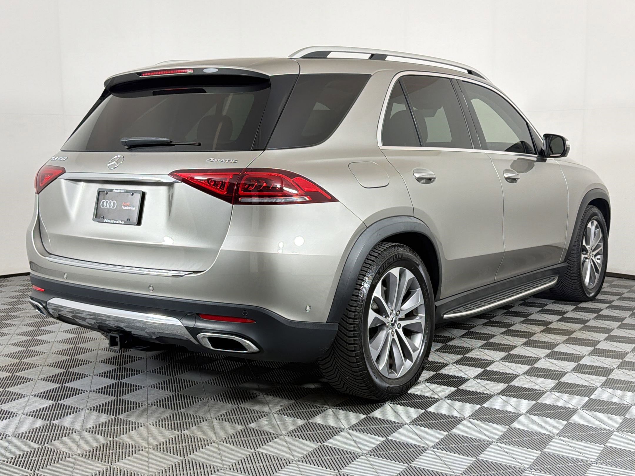 Used 2021 Mercedes-Benz GLE 450 4MATIC image 9