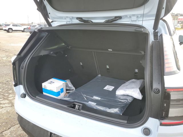 New 2026 Volvo EX30 Plus w/ Climate Package image 29