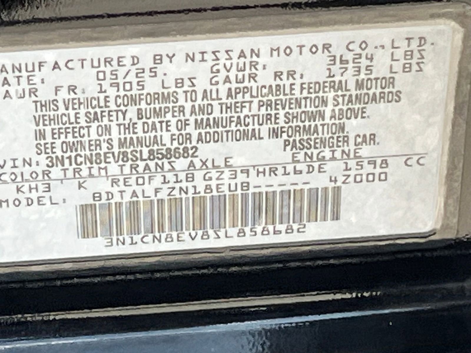 Used 2025 Nissan Versa SV FWD image 29
