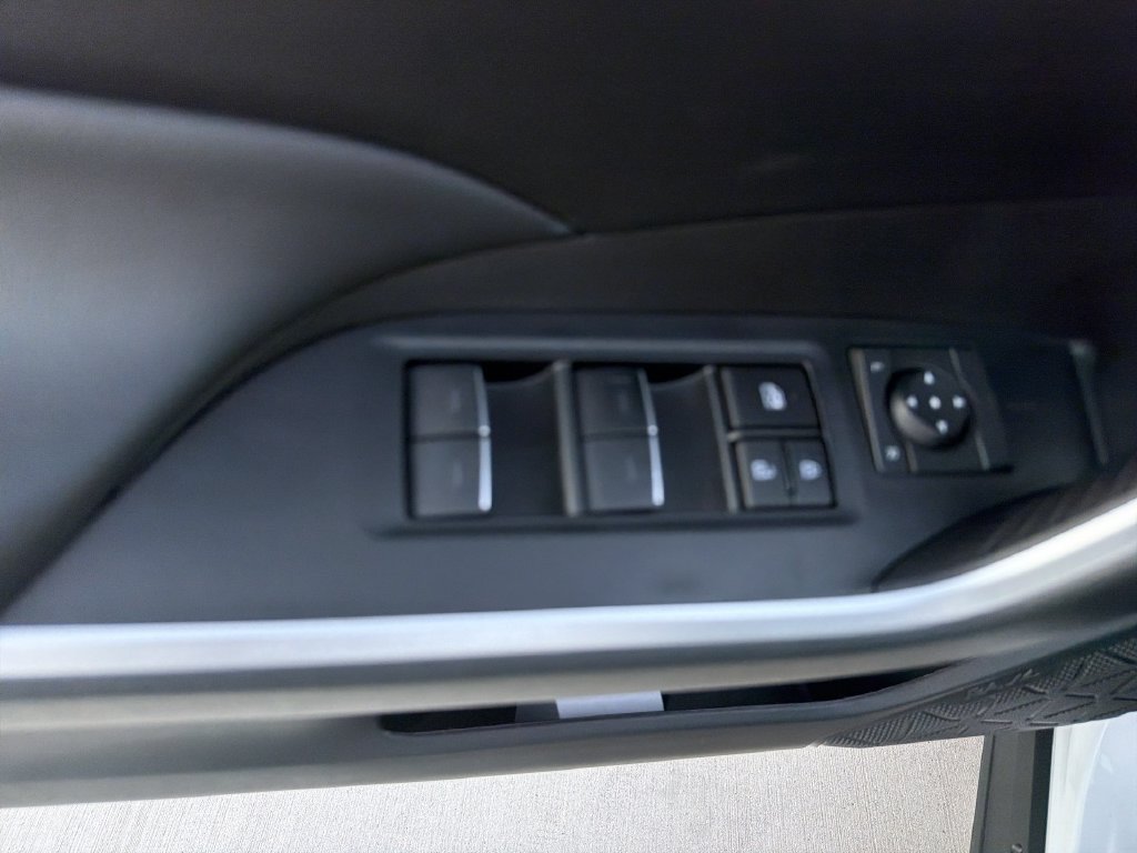 Certified 2024 Toyota RAV4 SE w/ Convenience Package AWD/4WD image 10