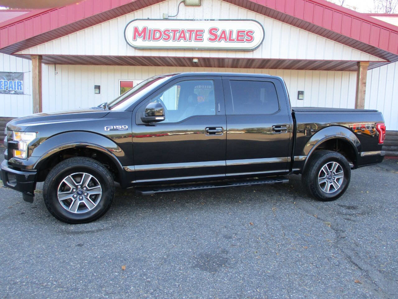 Used 2015 Ford F150 Lariat image 3