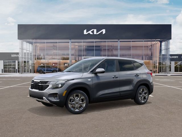 New 2026 Kia Seltos LX FWD image 3