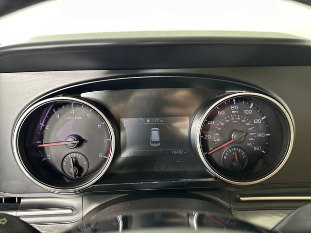 Used 2024 Kia Carnival LX image 17