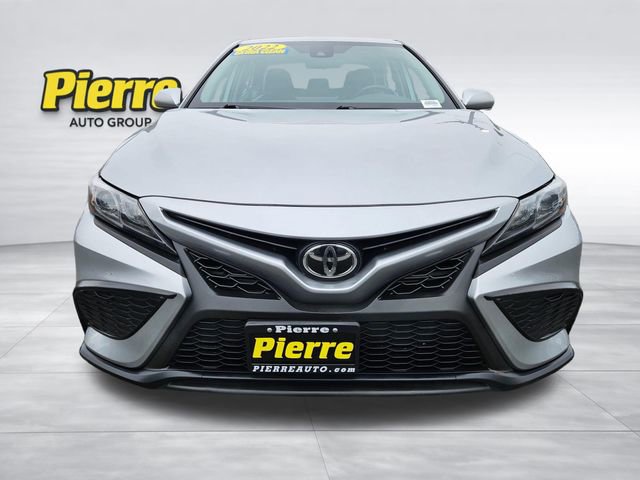 Used 2022 Toyota Camry SE image 9