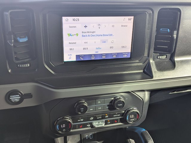 Used 2023 Ford Bronco Black Diamond image 17