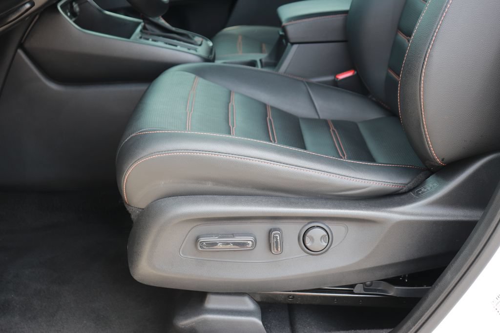 Used 2026 Honda CR-V Sport-L image 11