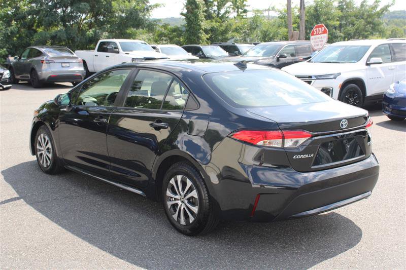 Used 2022 Toyota Corolla LE FWD image 5