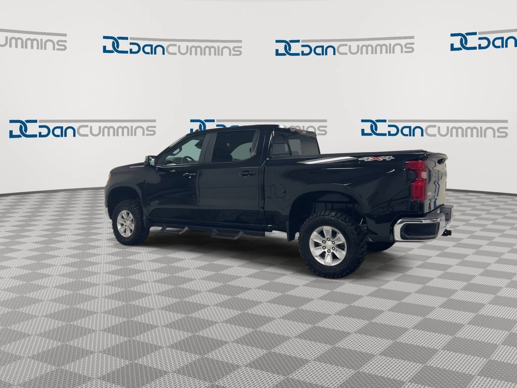 Used 2023 Chevrolet Silverado 1500 LT AWD/4WD image 6