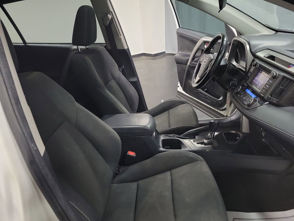 Used 2017 Toyota RAV4 XLE image 21