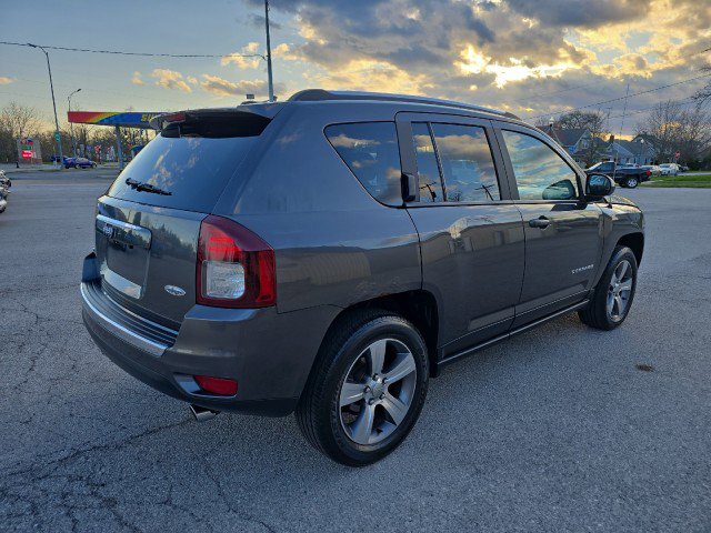 Used 2017 Jeep Compass High Altitude image 4