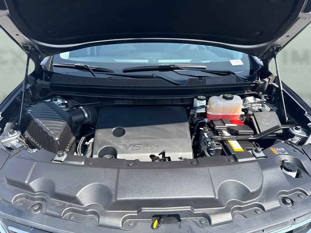 Used 2021 Chevrolet Traverse High Country FWD image 24