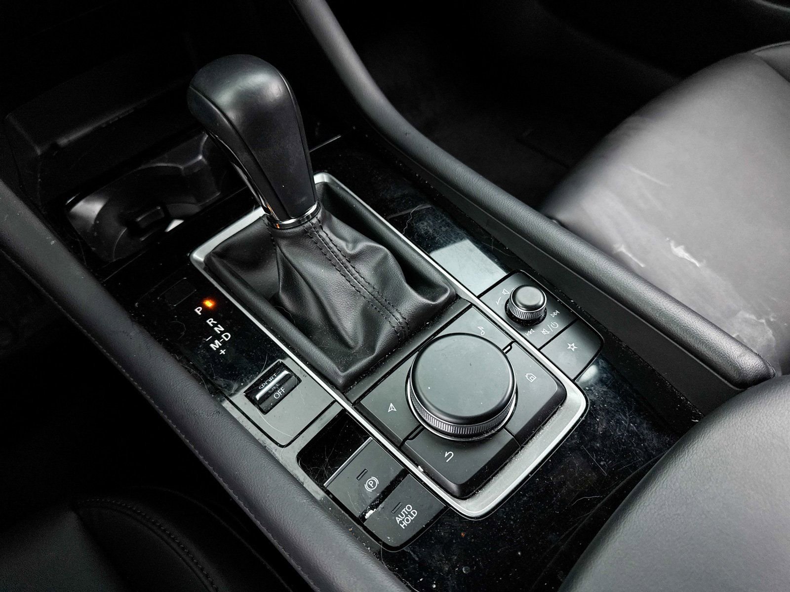 Certified 2025 MAZDA MAZDA3 s Sport image 25