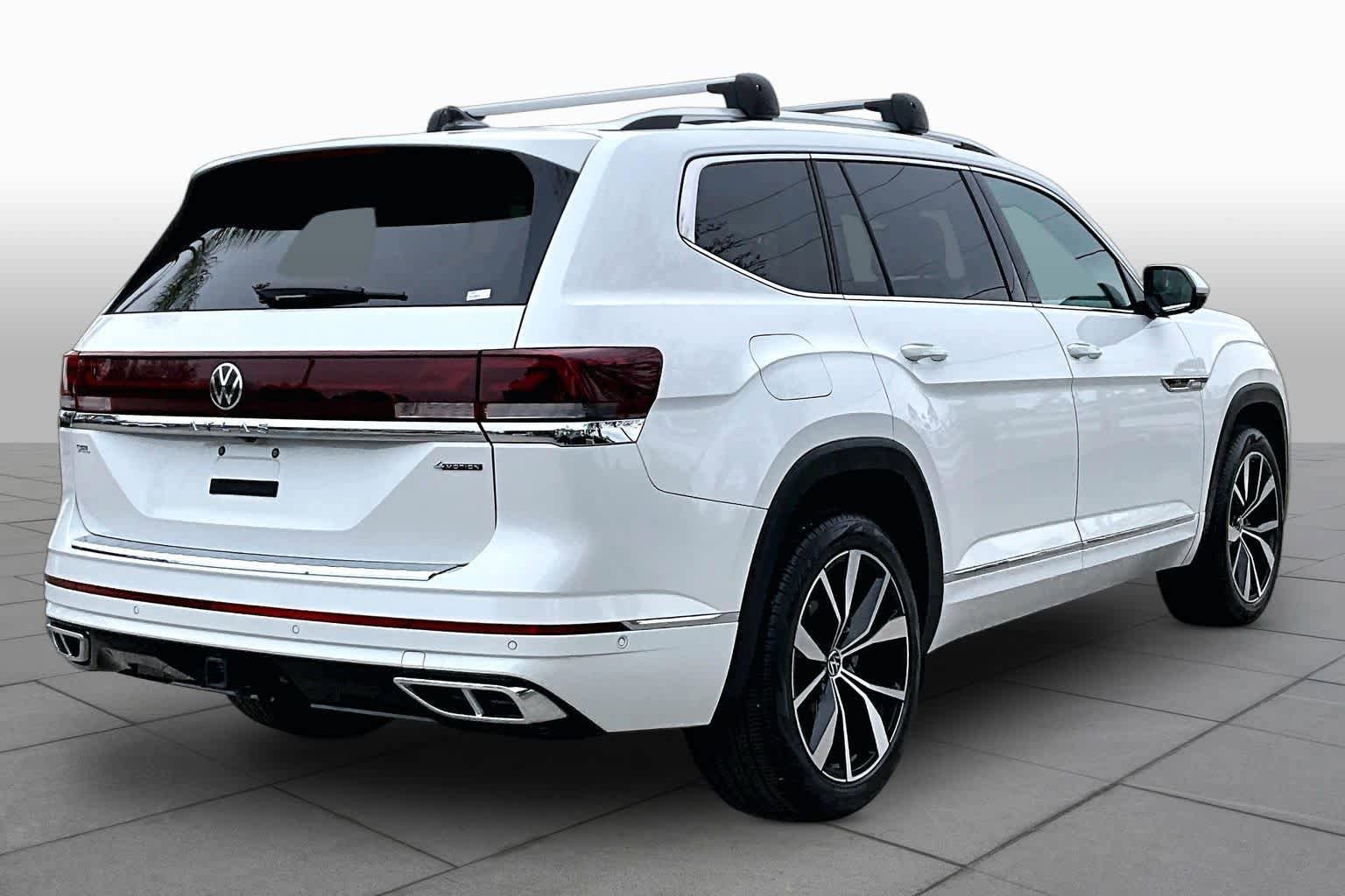 Used 2024 Volkswagen Atlas SEL Premium R-Line AWD/4WD image 23