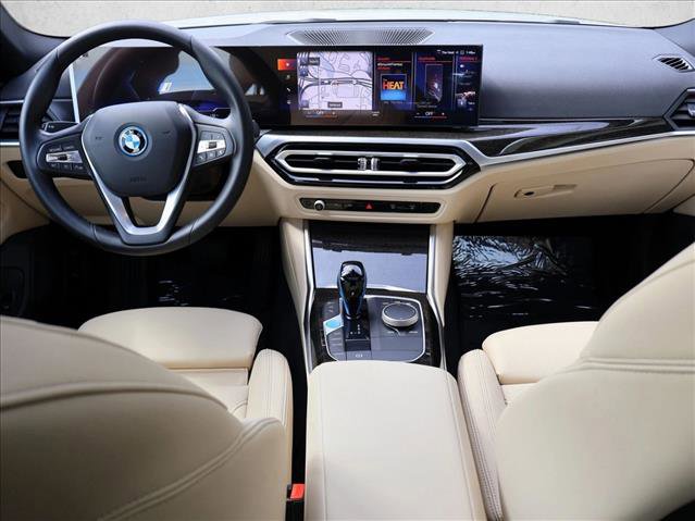 Used 2023 BMW i4 eDrive35 image 24