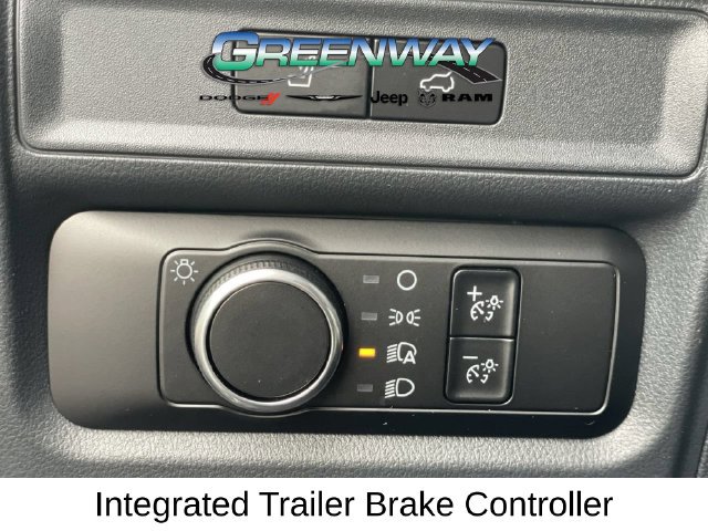 Used 2024 Ford Expedition XLT AWD/4WD image 25