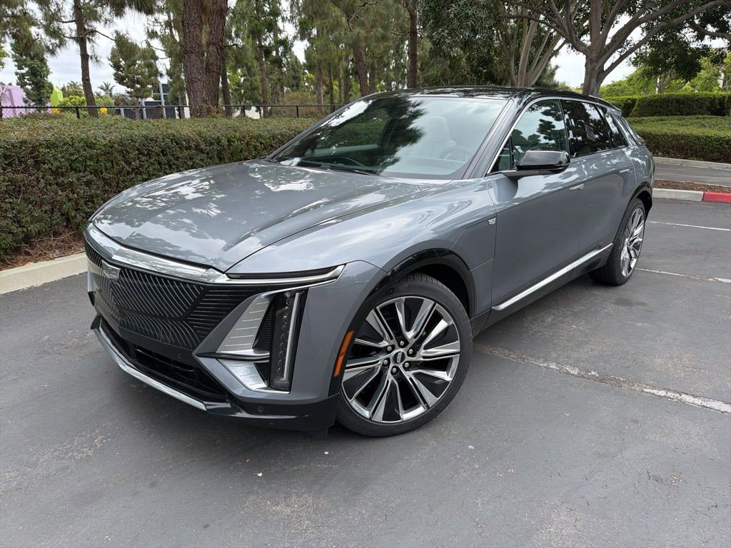 Certified 2023 Cadillac Lyriq 2WD image 1