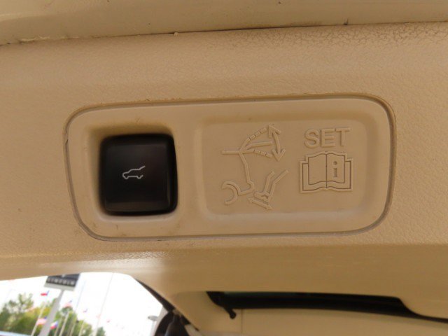 Used 2020 Lincoln Navigator L Reserve w/ Luxury Package image 13