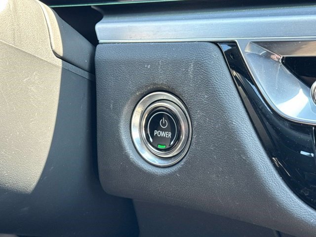 Certified 2024 Cadillac Lyriq Luxury AWD/4WD image 13