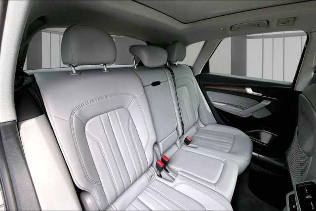 Certified 2022 Audi Q5 2.0T Premium Plus AWD/4WD image 24
