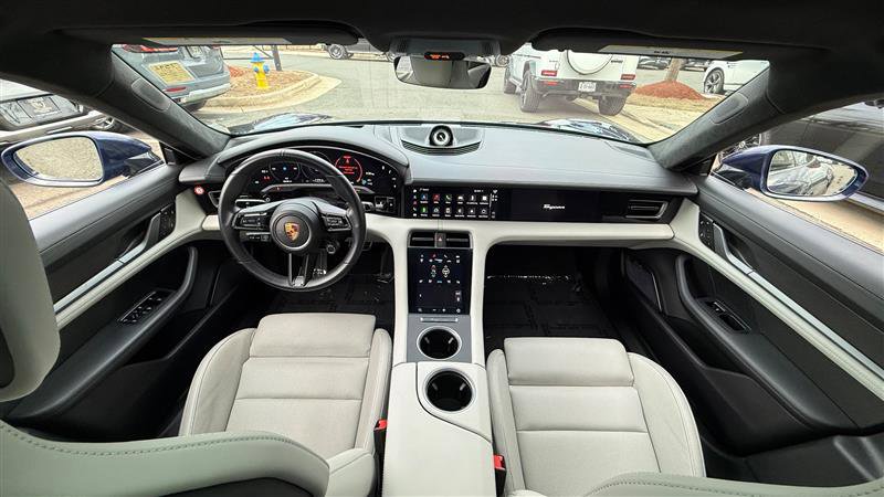 Used 2022 Porsche Taycan Turbo S w/ Premium Package image 23