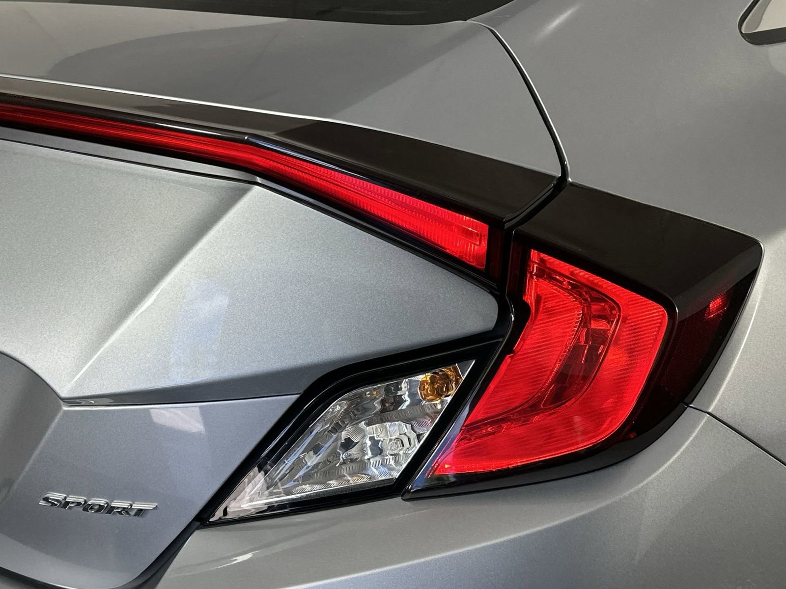 Used 2020 Honda Civic Sport image 35