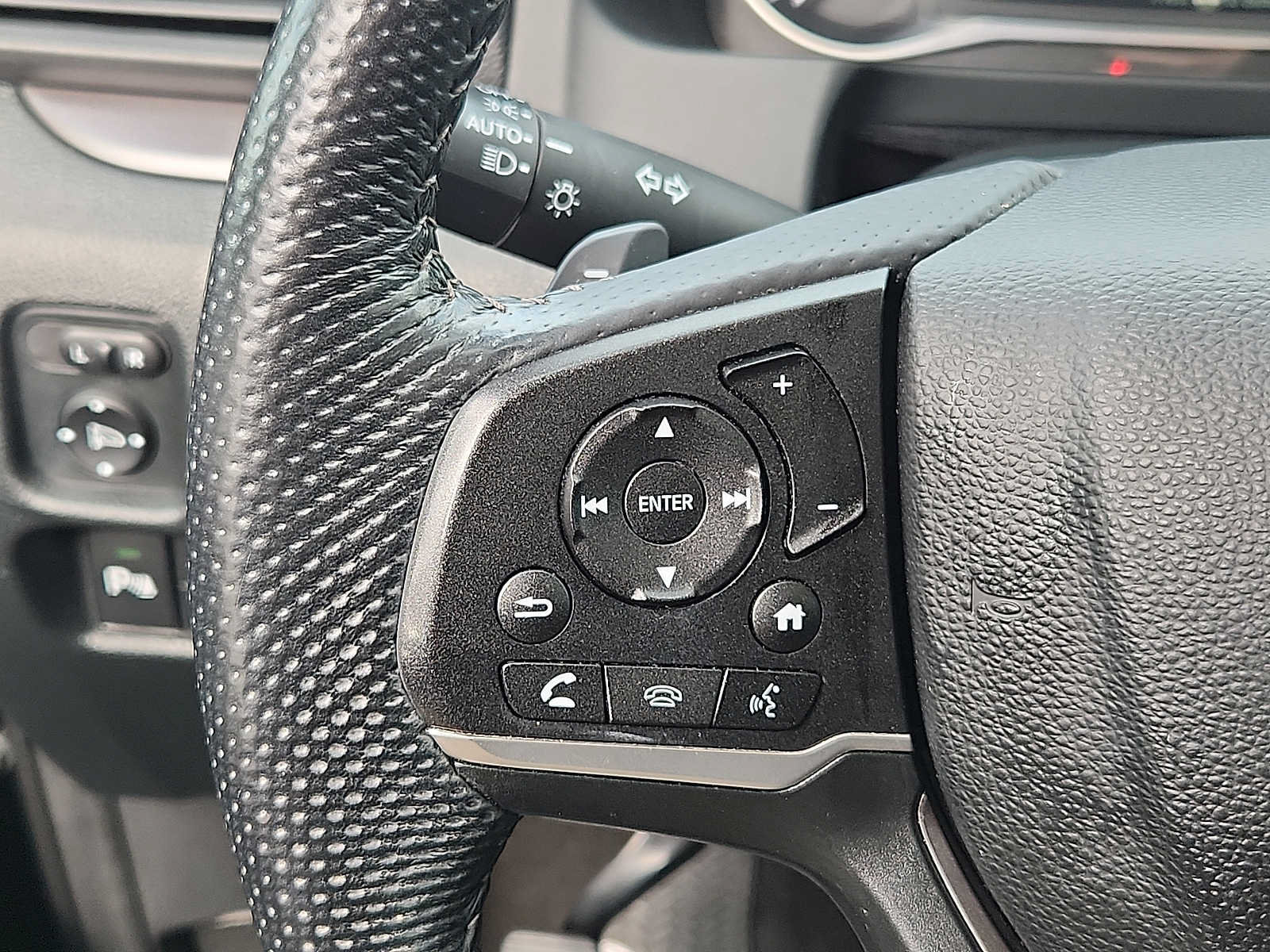 Used 2023 Honda Passport EX-L image 21