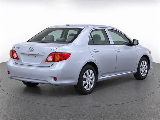 Used 2010 Toyota Corolla LE FWD image 22