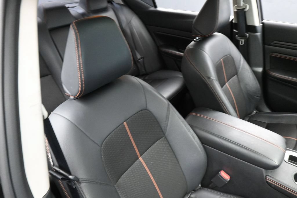 Used 2022 Nissan Altima 2.5 SR w/ Midnight Edition Package FWD image 39