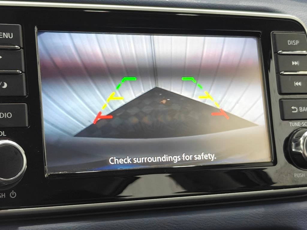 Used 2024 Nissan Versa SV FWD image 7
