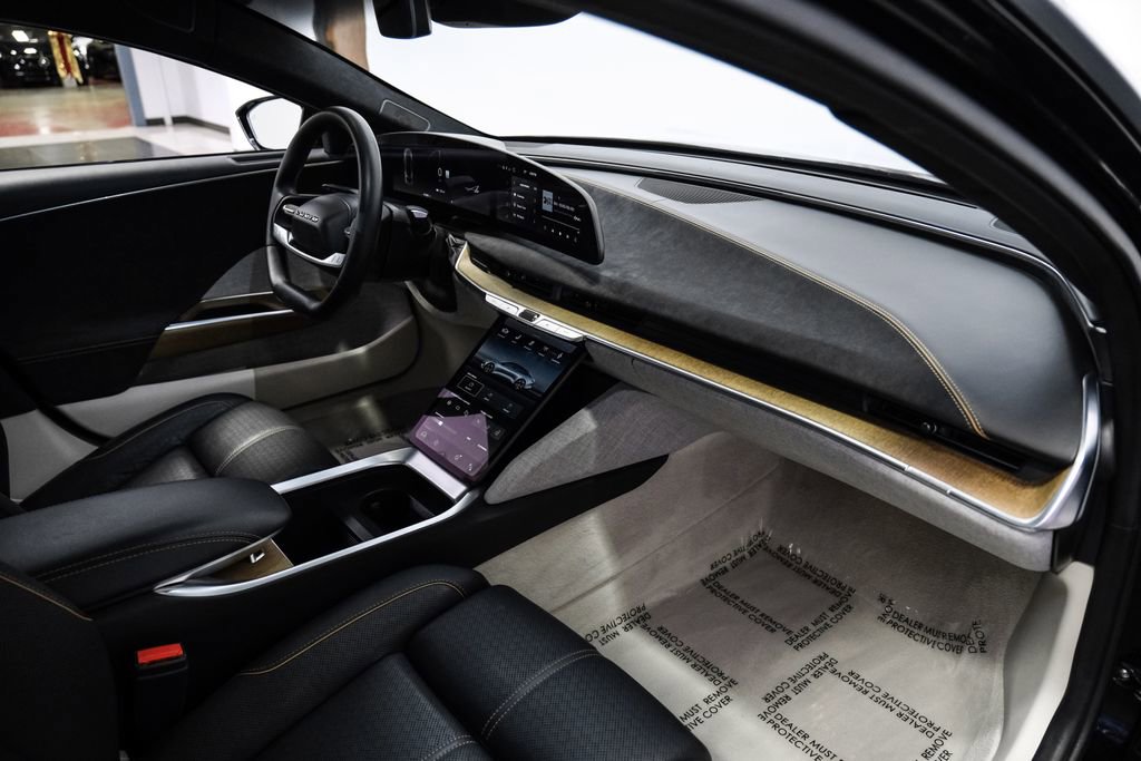 Used 2022 Lucid Air Grand Touring image 20
