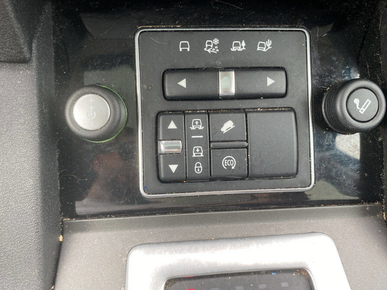 Used 2016 Land Rover LR4 HSE Silver Edition image 28