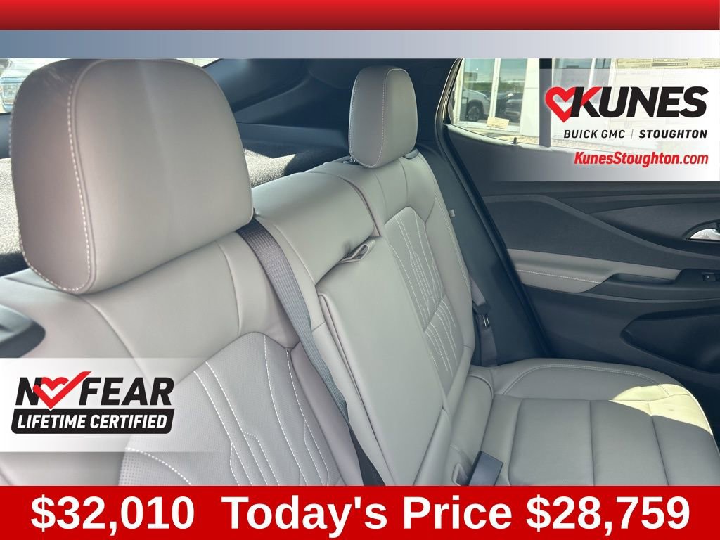 New 2025 Buick Envista Avenir image 52