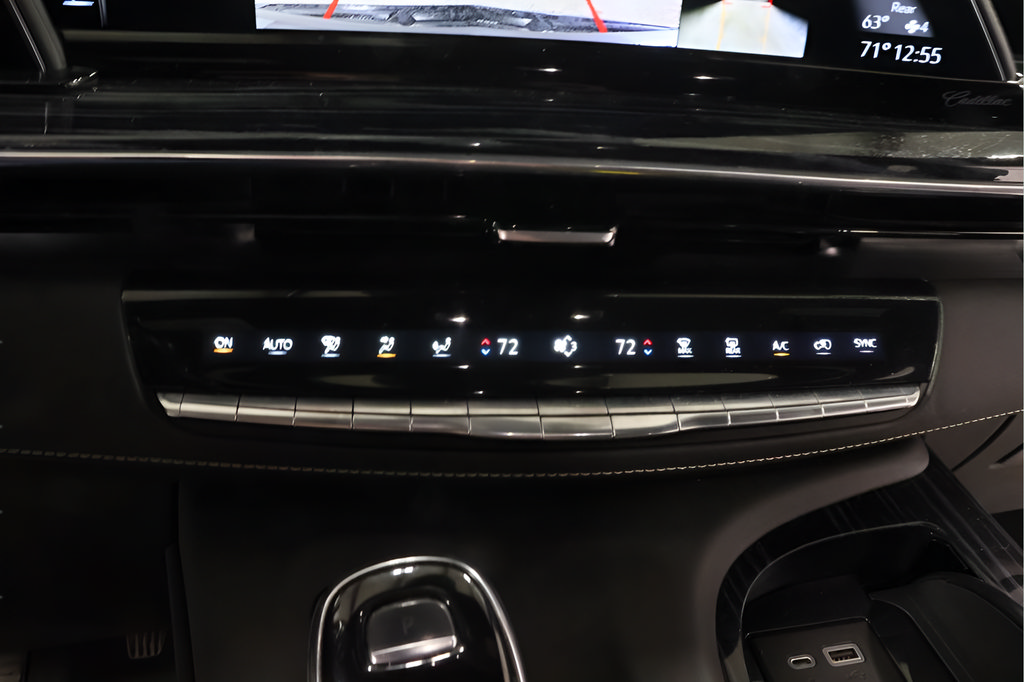 Used 2022 Cadillac Escalade Sport w/ Touring Package AWD/4WD image 11