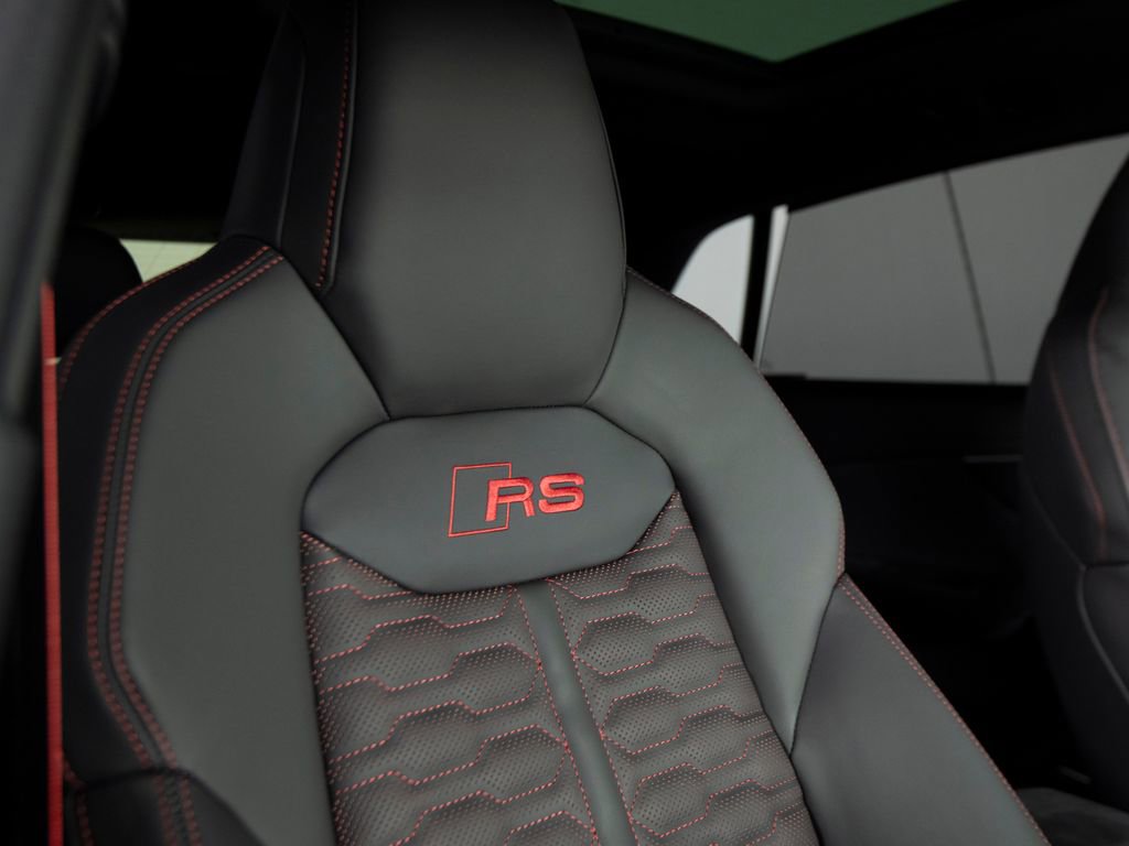 Used 2026 Audi RS Q8 performance AWD/4WD image 32