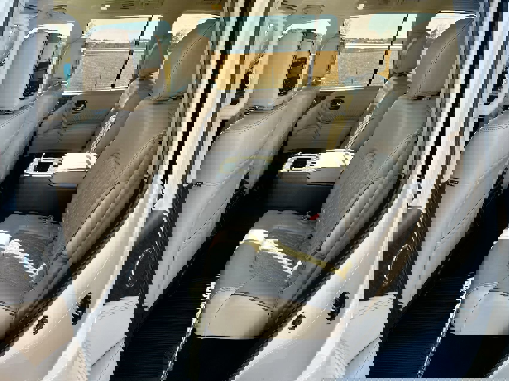 Used 2023 Nissan Armada Platinum w/ Captain's Chairs Package image 23